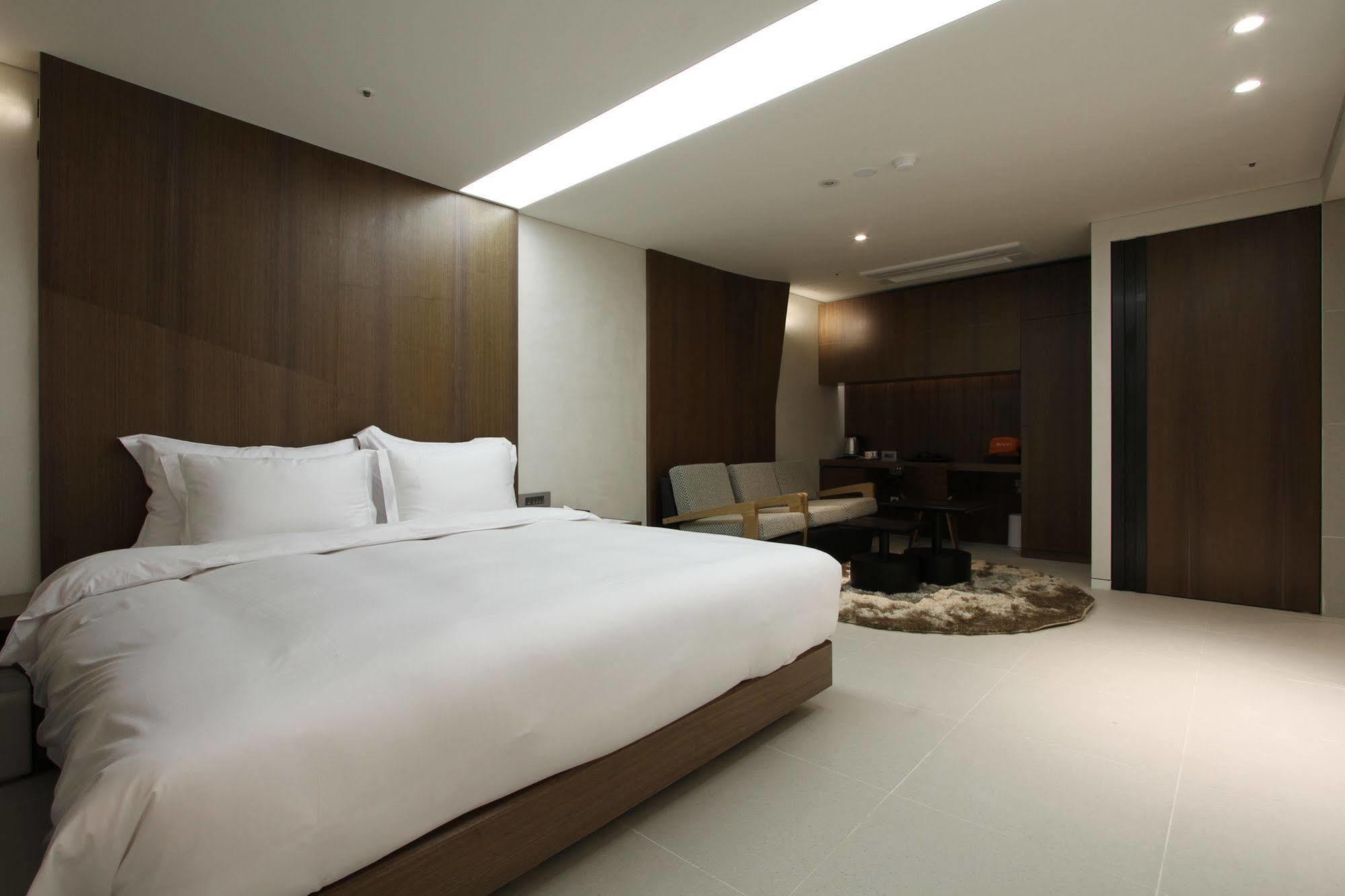 Richwell Hotel Seul Exterior foto